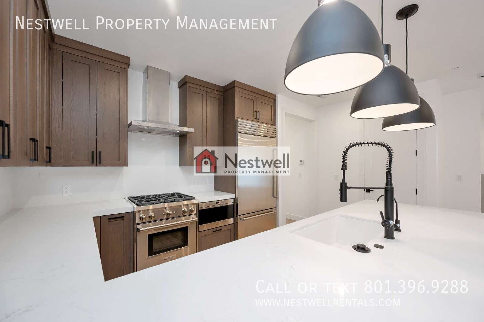 Salt Lake City Condo: 2250 E Murray Holladay Rd