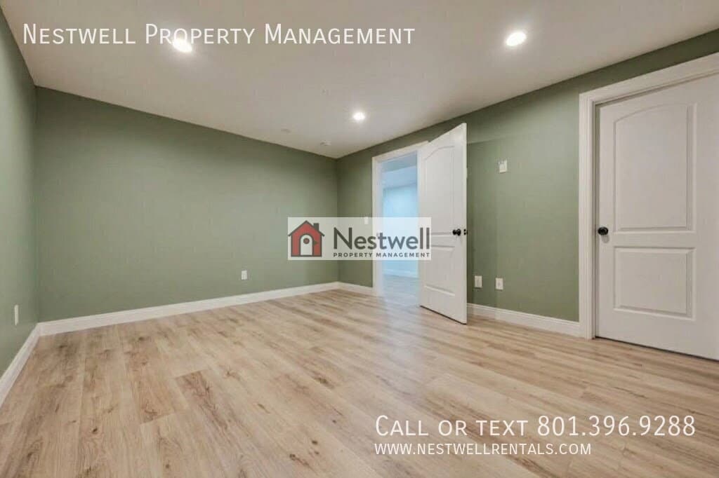Herriman House: 4463 W Thorley Dr