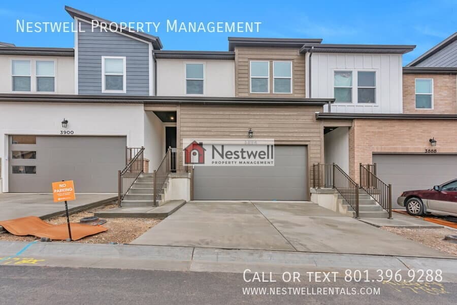 Lehi Townhome: 3894 W 1650 N