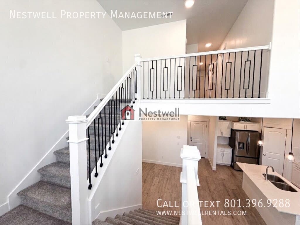 Herriman Townhome: 4604 W Wilson Peak Ln
