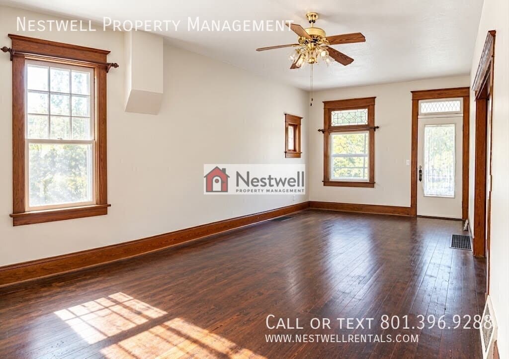 Salt Lake City House: 821 S 700 E