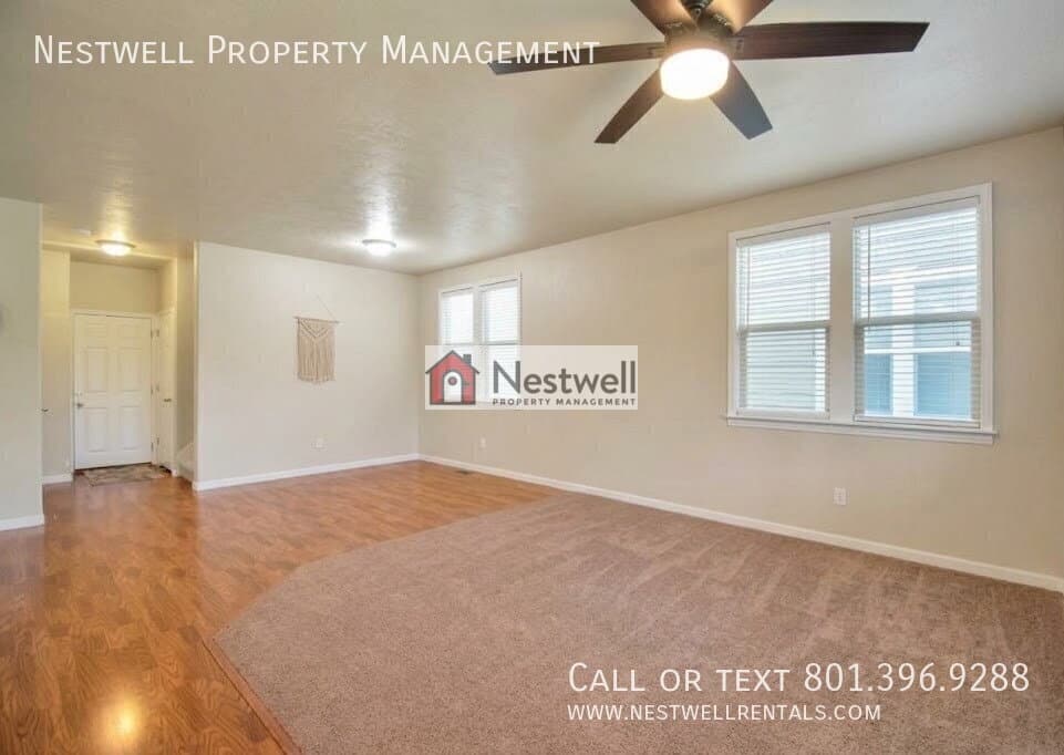 South Jordan House: 11607 S Grandville Ave