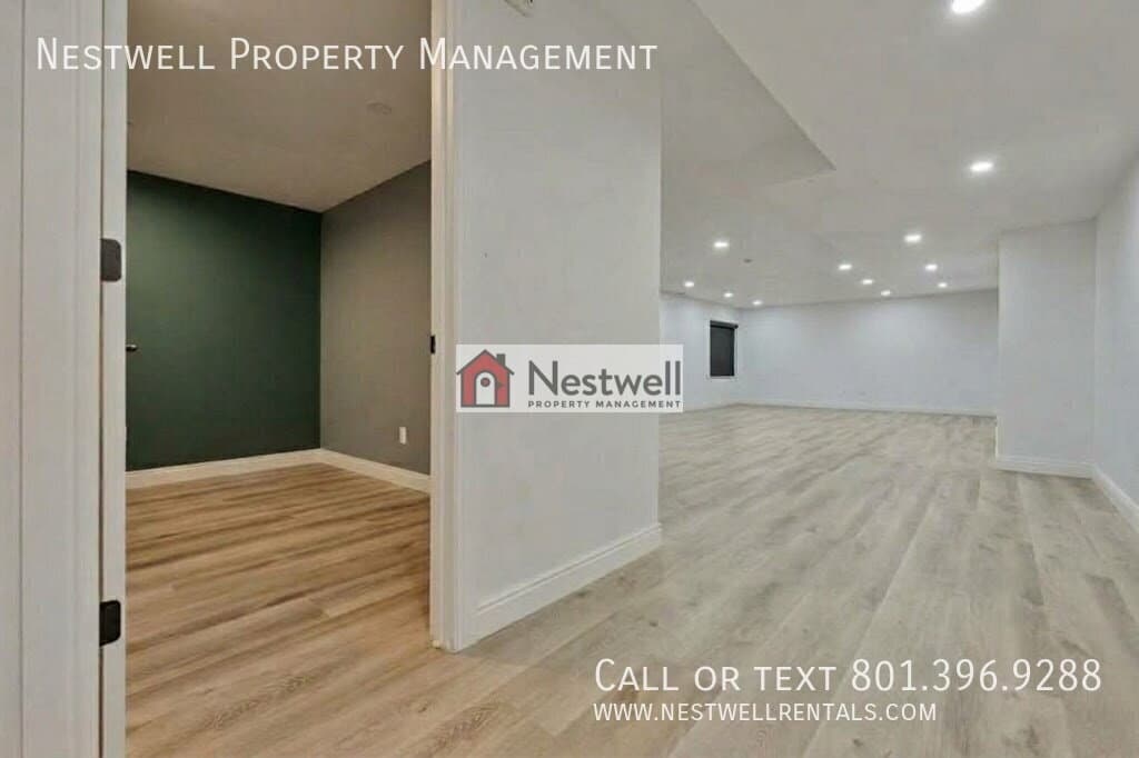 Herriman House: 4463 W Thorley Dr