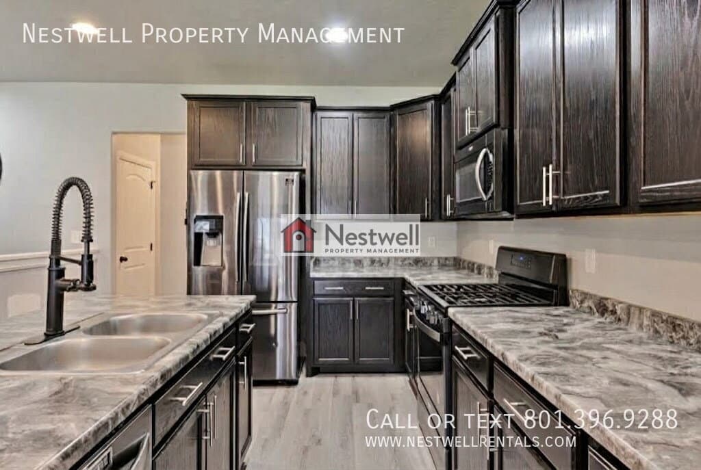 Herriman House: 4463 W Thorley Dr