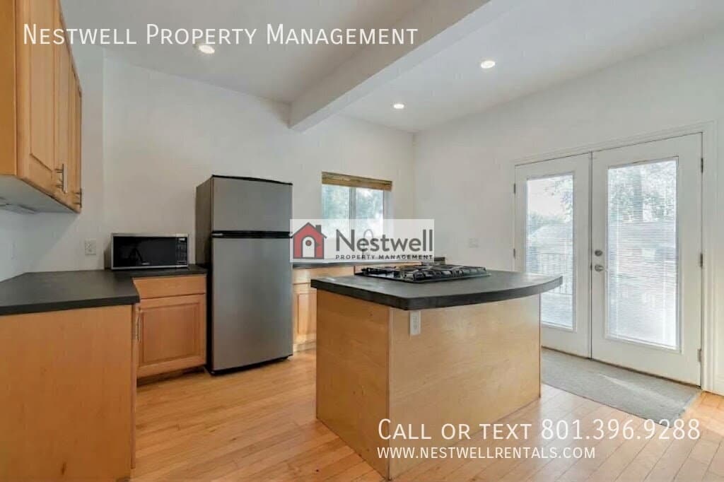 Salt Lake City House: 1149 W Pacific Ave
