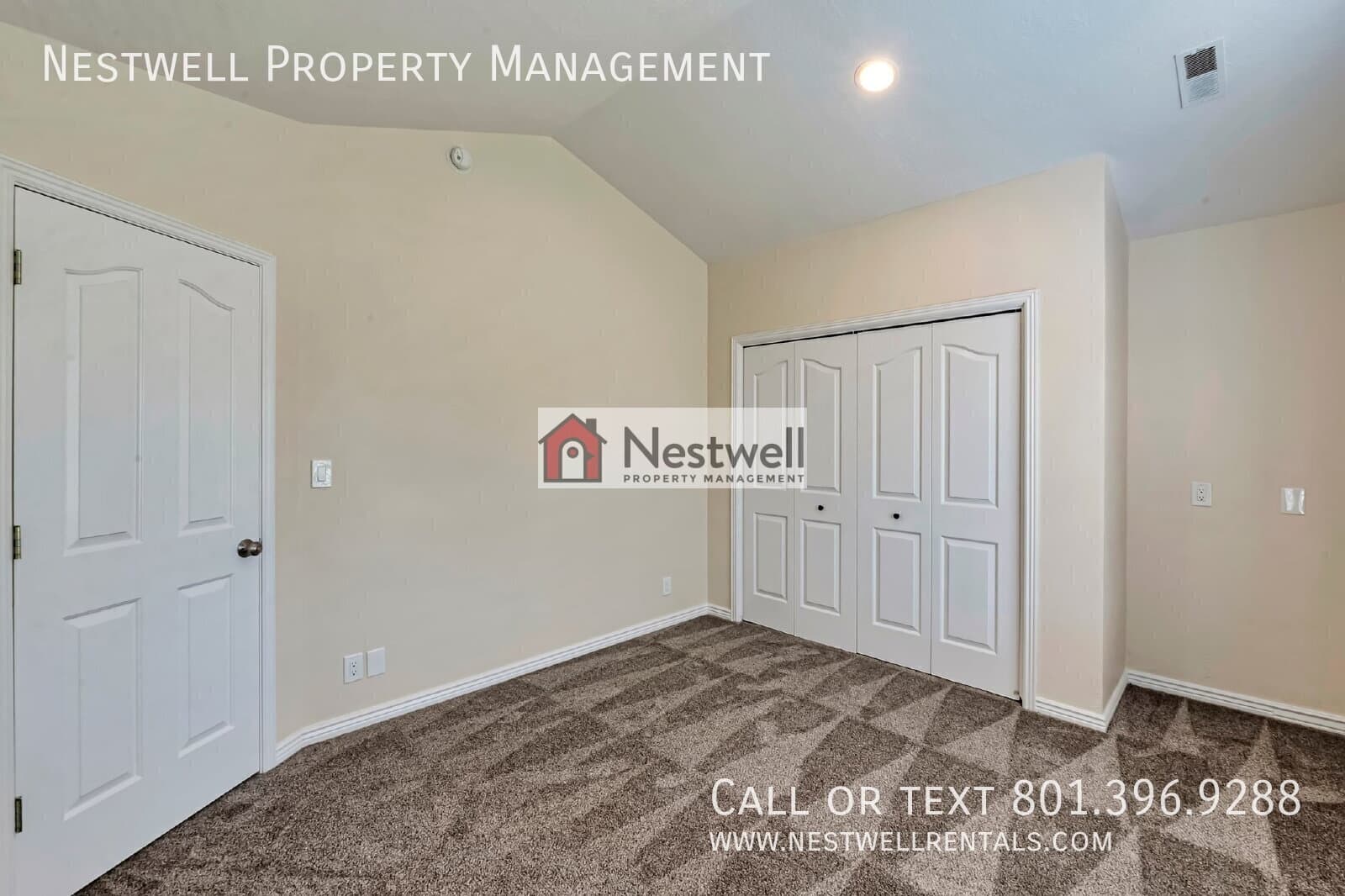 Alpine House: 713 S Cumberland Ct