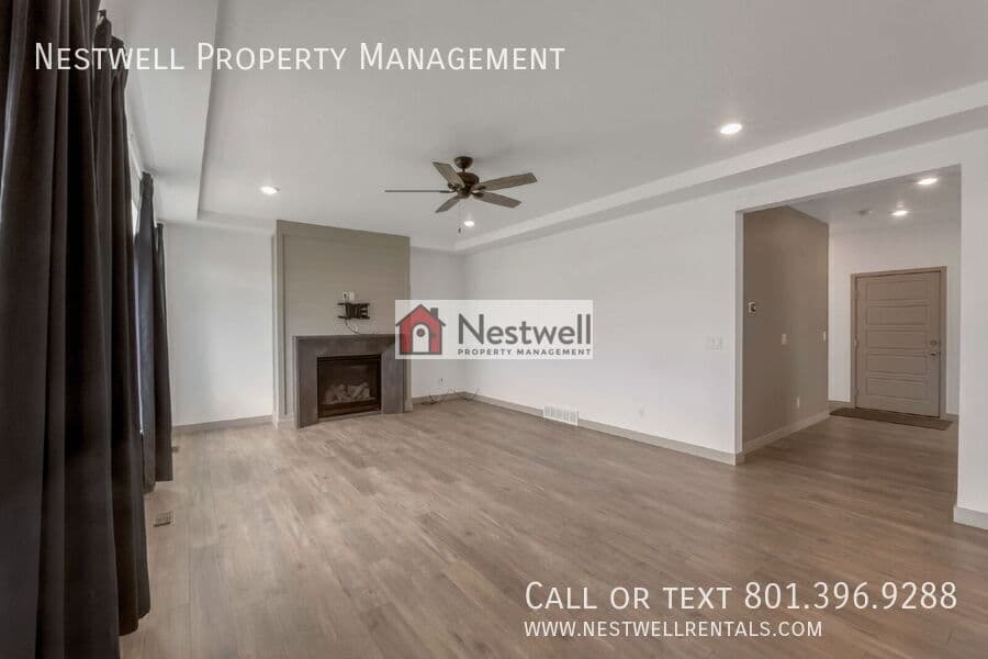 Saratoga Springs House: 231 S Buckhorn Bath Ave