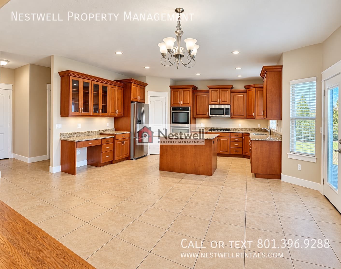South Jordan House: 1628 W Hunters Creek Cir