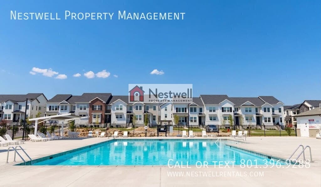 Herriman Townhome: 4604 W Wilson Peak Ln