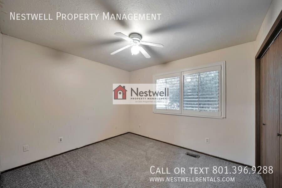 Sandy House: 3252 E Bell Canyon Rd