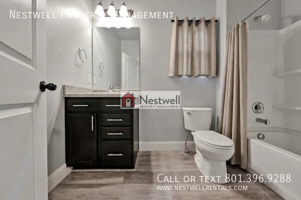 Herriman House: 4463 W Thorley Dr