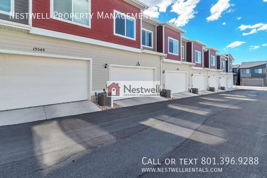 Riverton Townhome: 15538 S Democracy Dr