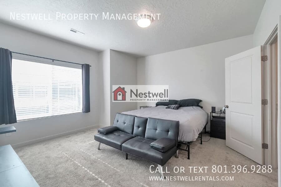 Riverton Townhome: 15538 S Democracy Dr