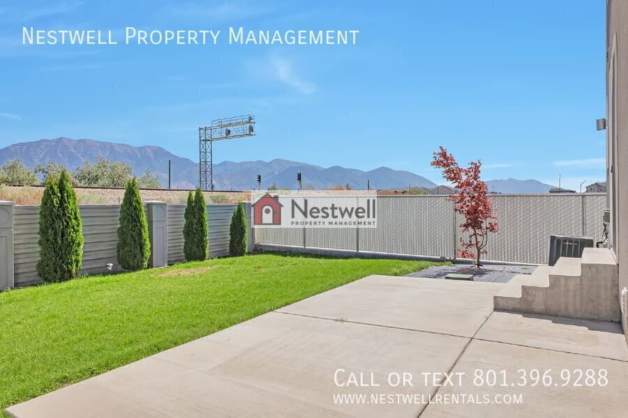 Vineyard House: 506 N 290 E