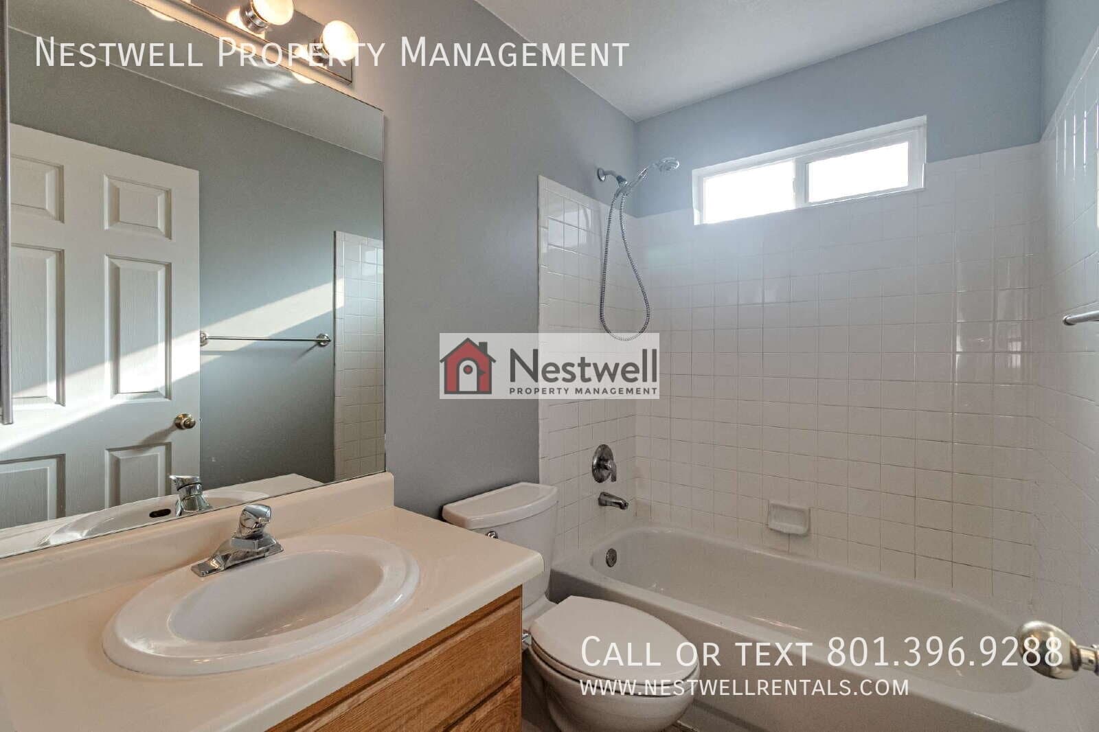 Saratoga Springs House: 46 E Heron Ct