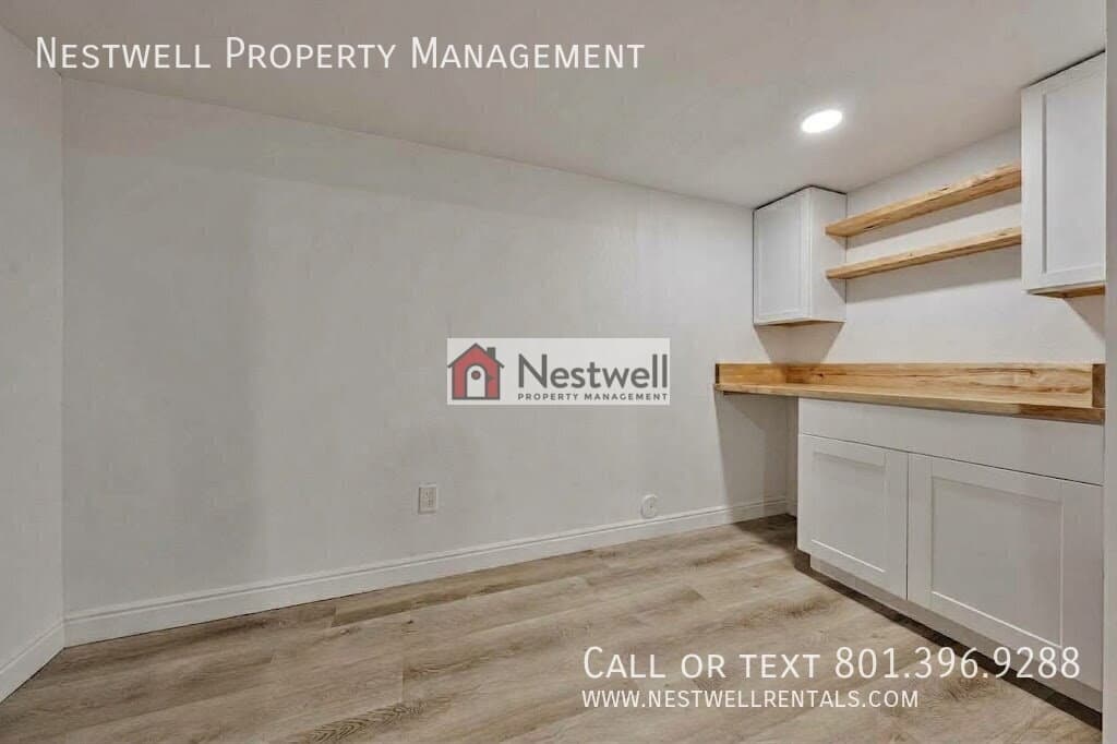 Herriman House: 4463 W Thorley Dr