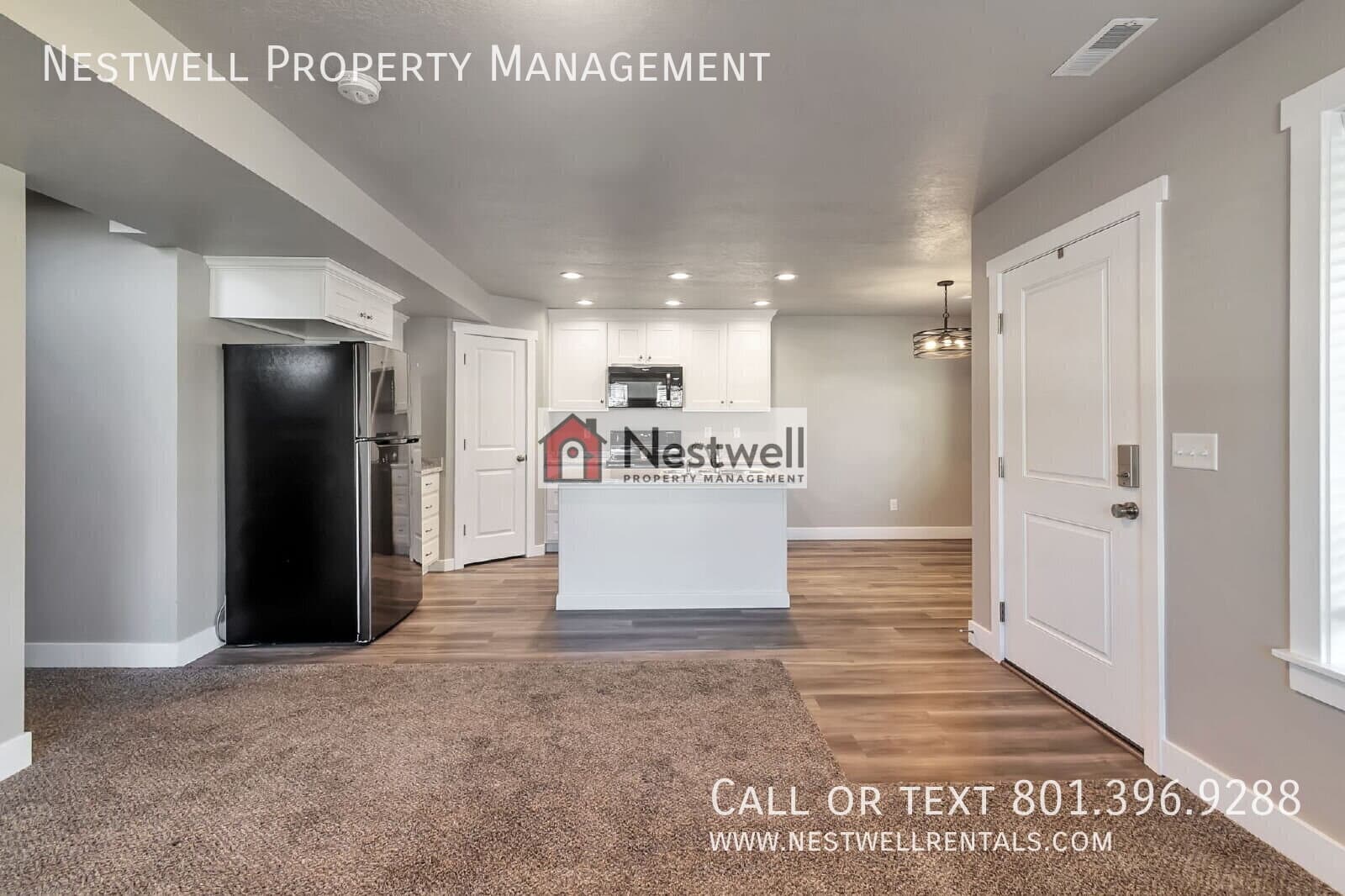 Santaquin Townhome: 906 N Apple Seed Ln