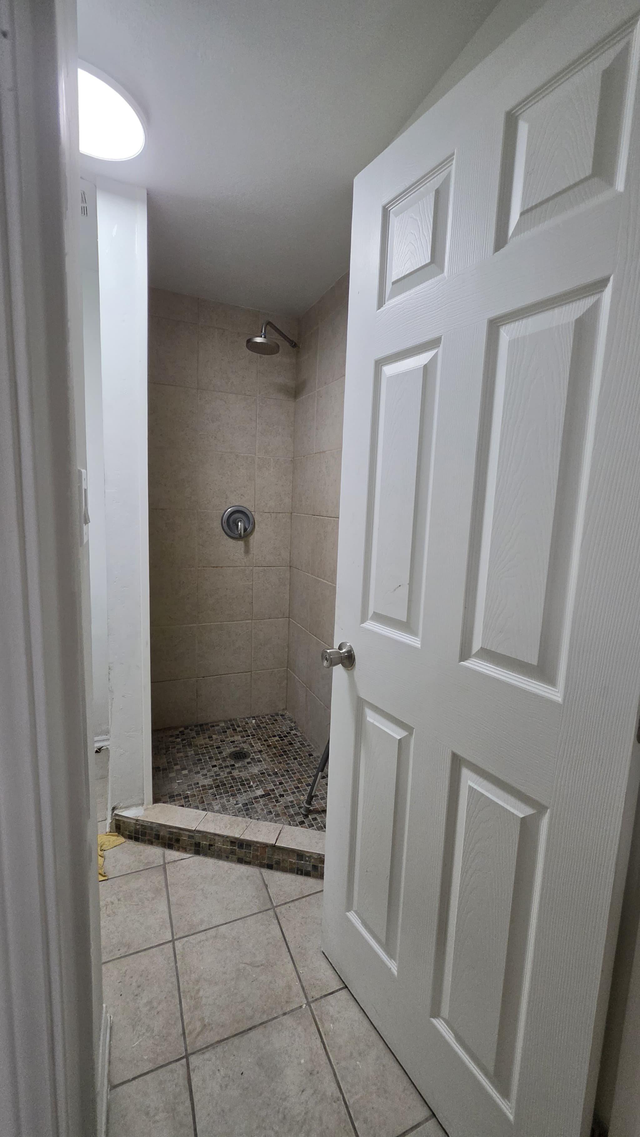 West Jordan House: 7719 S Ash Briar Ln