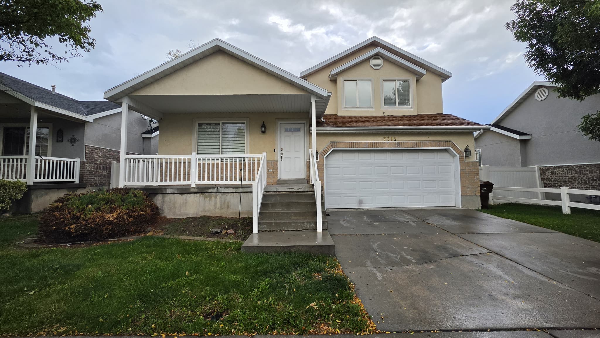 West Jordan House: 7719 S Ash Briar Ln