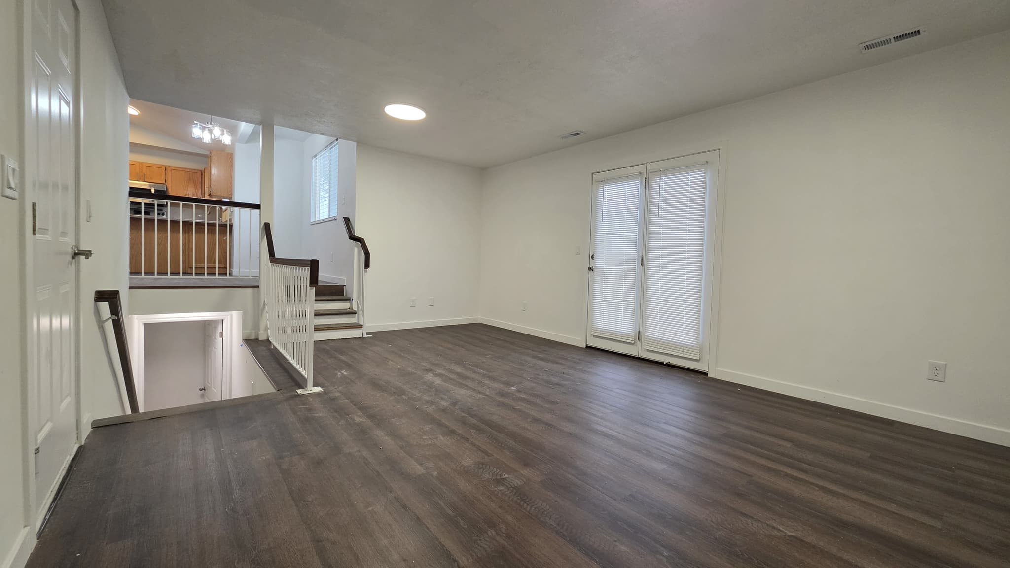West Jordan House: 7719 S Ash Briar Ln