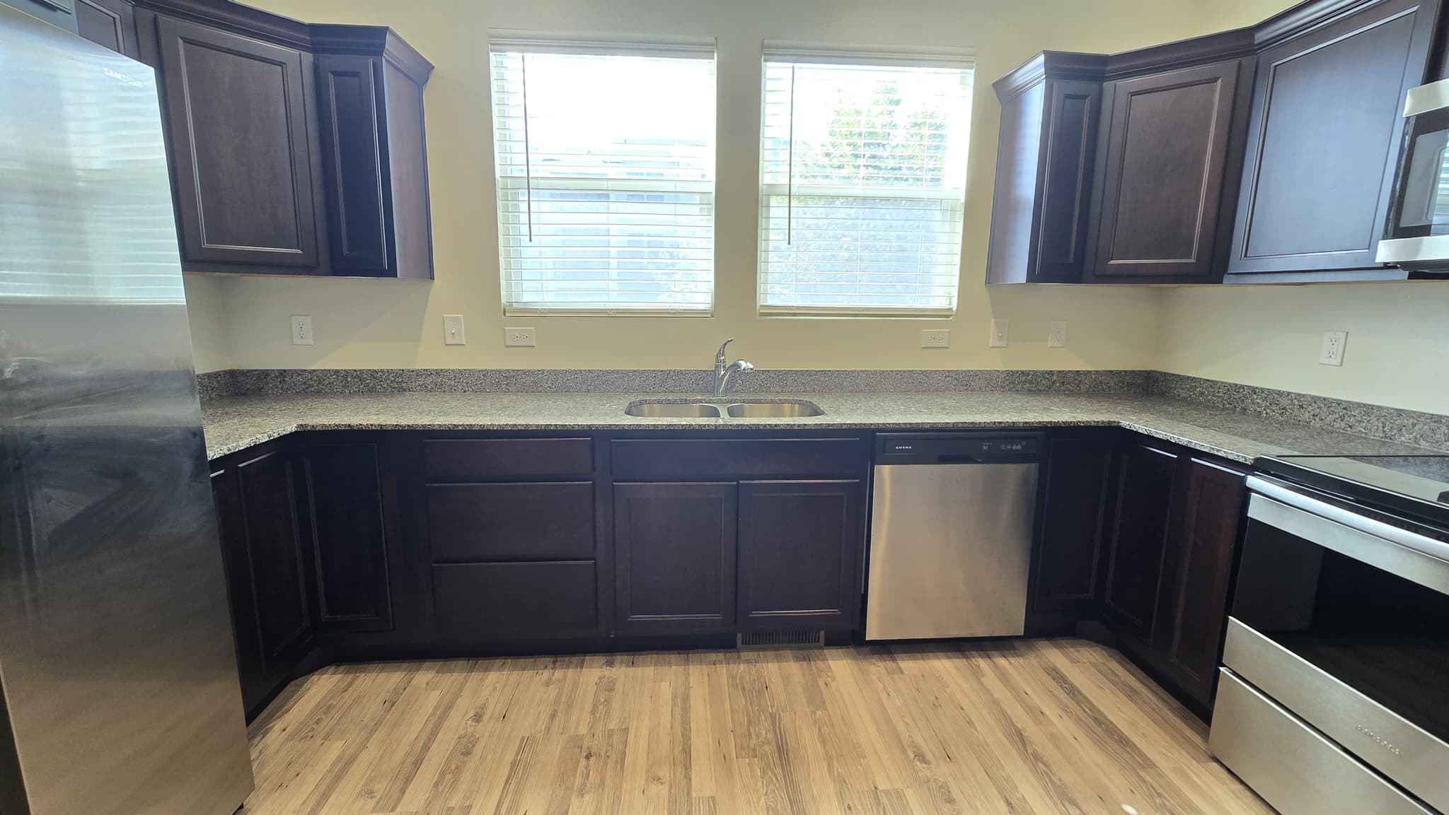 Lehi Townhome: 3964 W Hardman Way