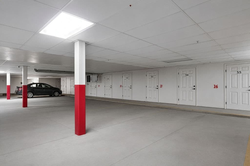 Ammon Apartment: 2475 S Ammon Rd