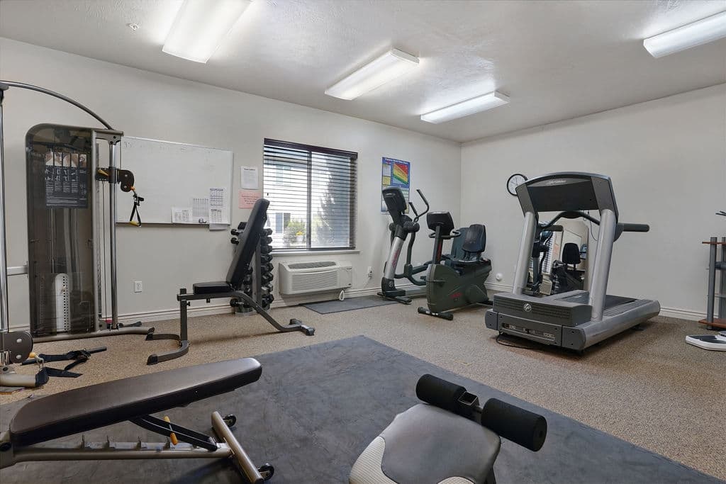 Ammon Apartment: 2475 S Ammon Rd