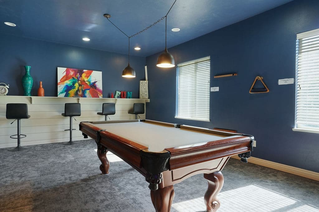 Ammon Apartment: 2475 S Ammon Rd