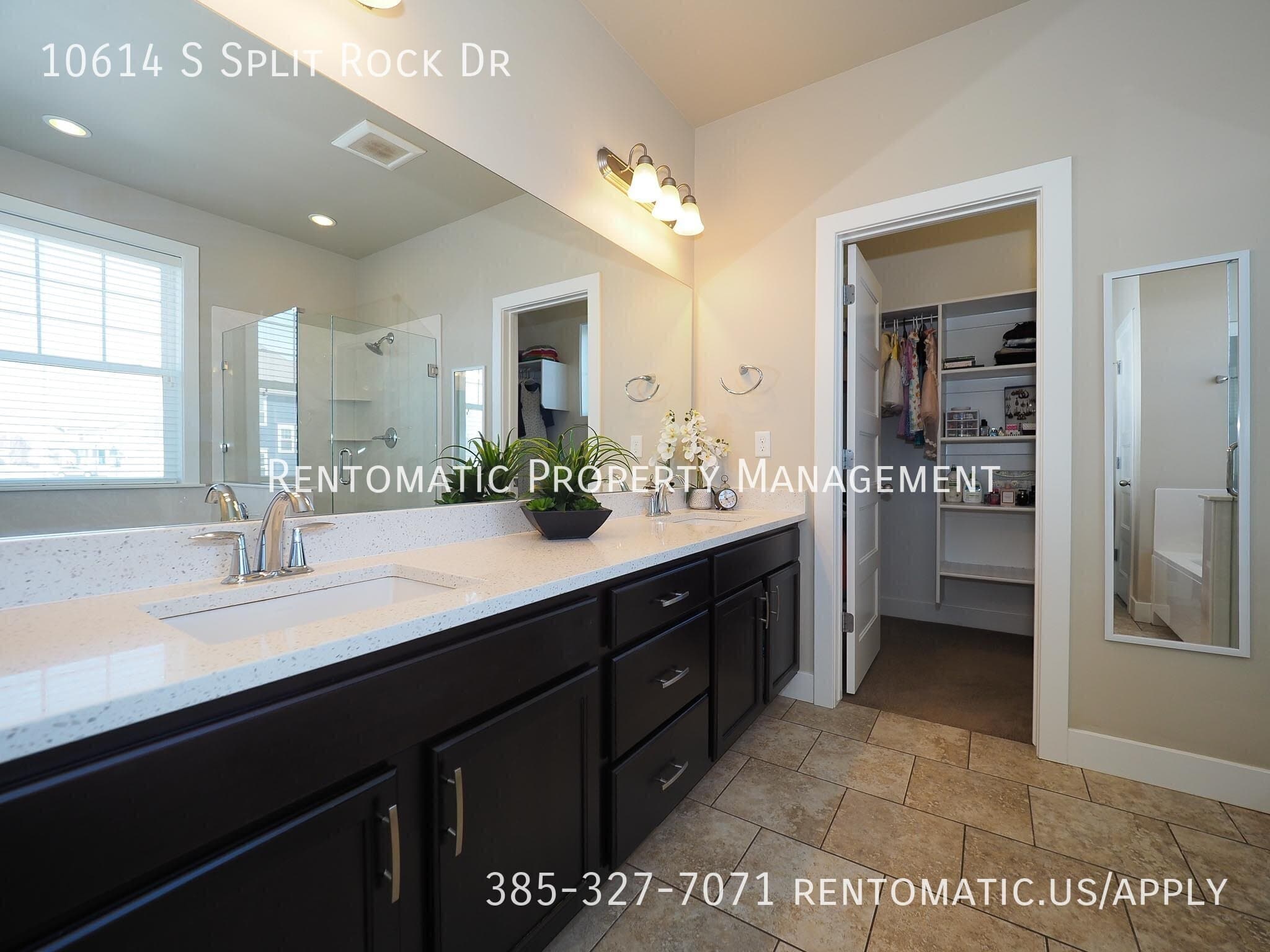 South Jordan House: 10614 S Split Rock Dr