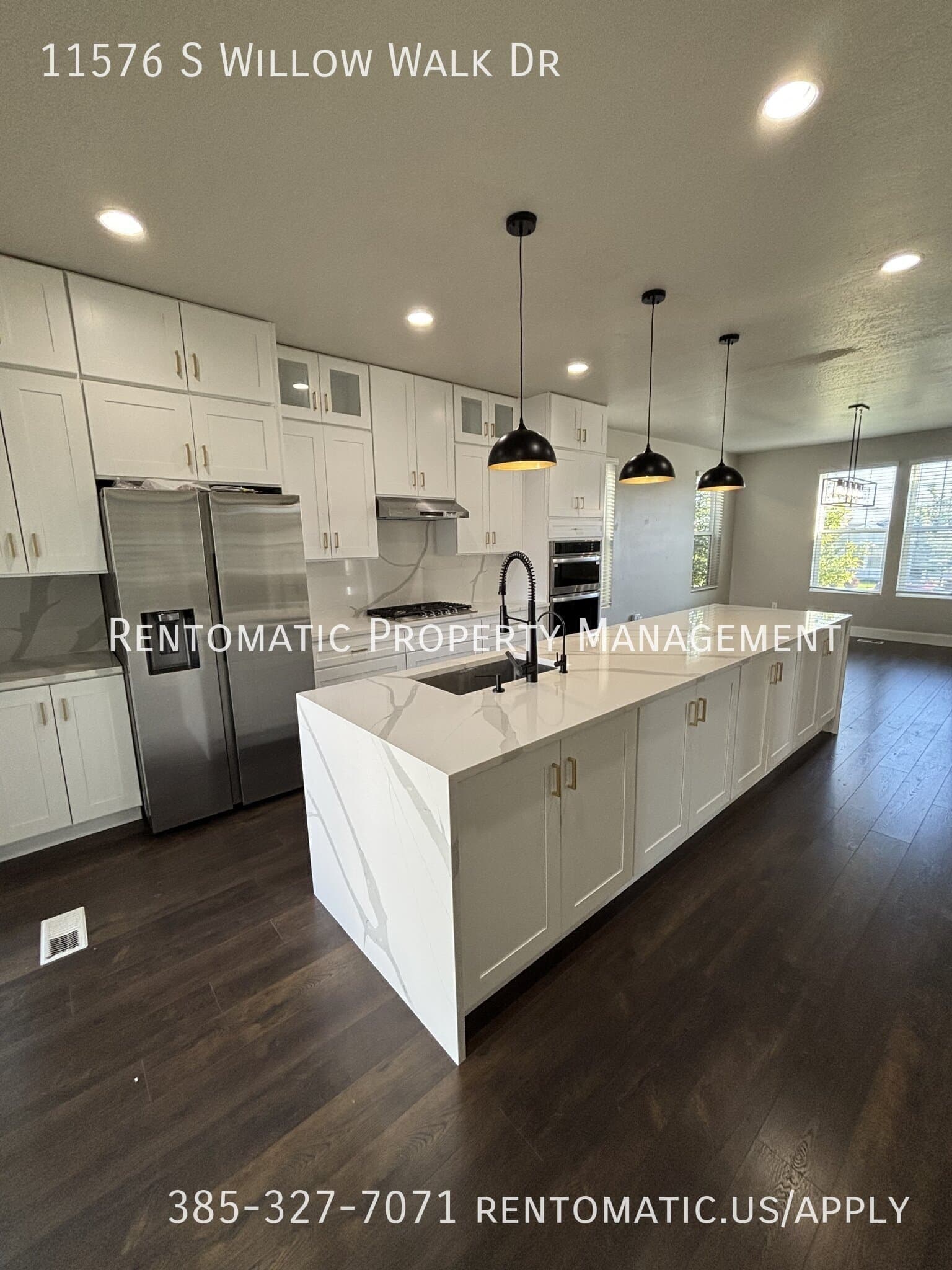 South Jordan House: 11576 S Willow Walk Dr