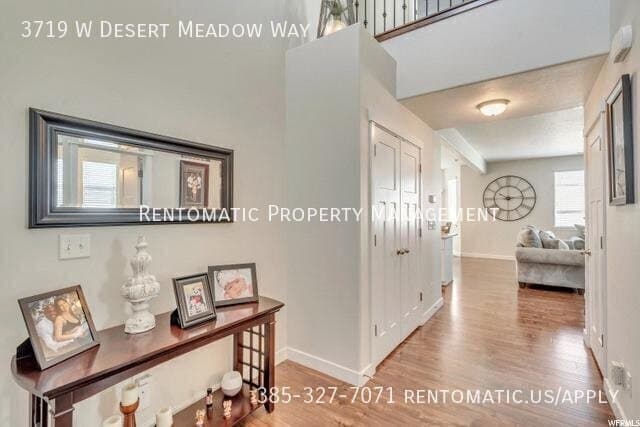 South Jordan House: 3719 W Desert Meadow Way