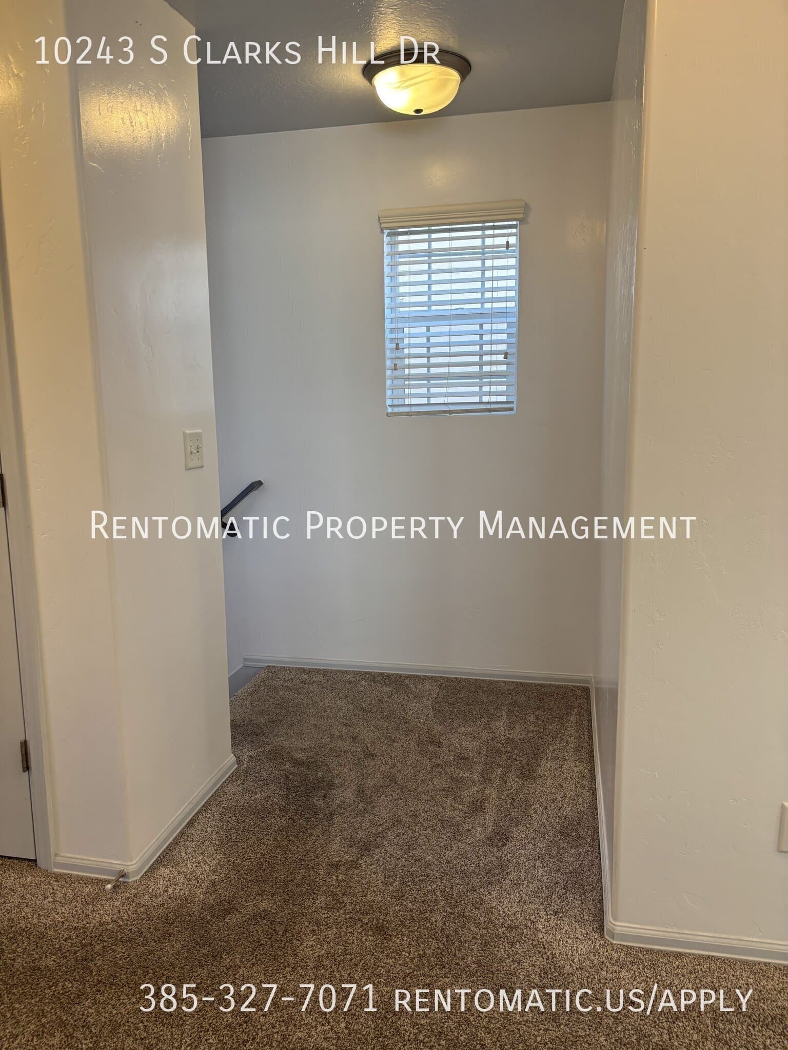 South Jordan House: 10243 S Clarks Hill Dr