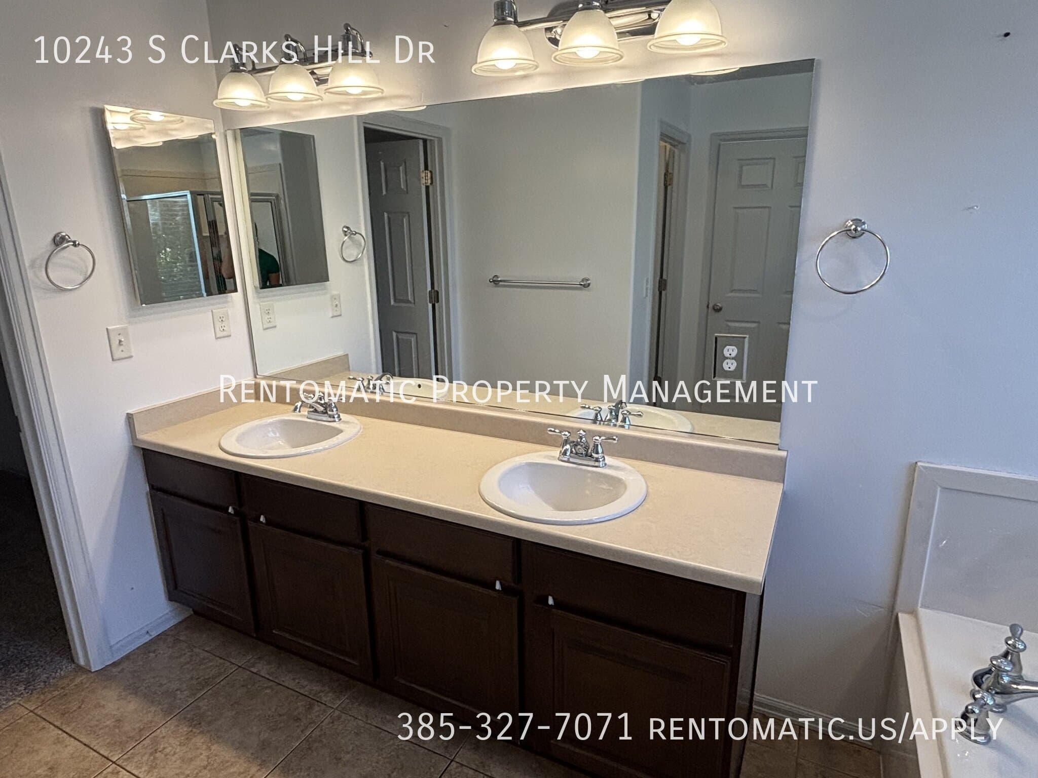 South Jordan House: 10243 S Clarks Hill Dr