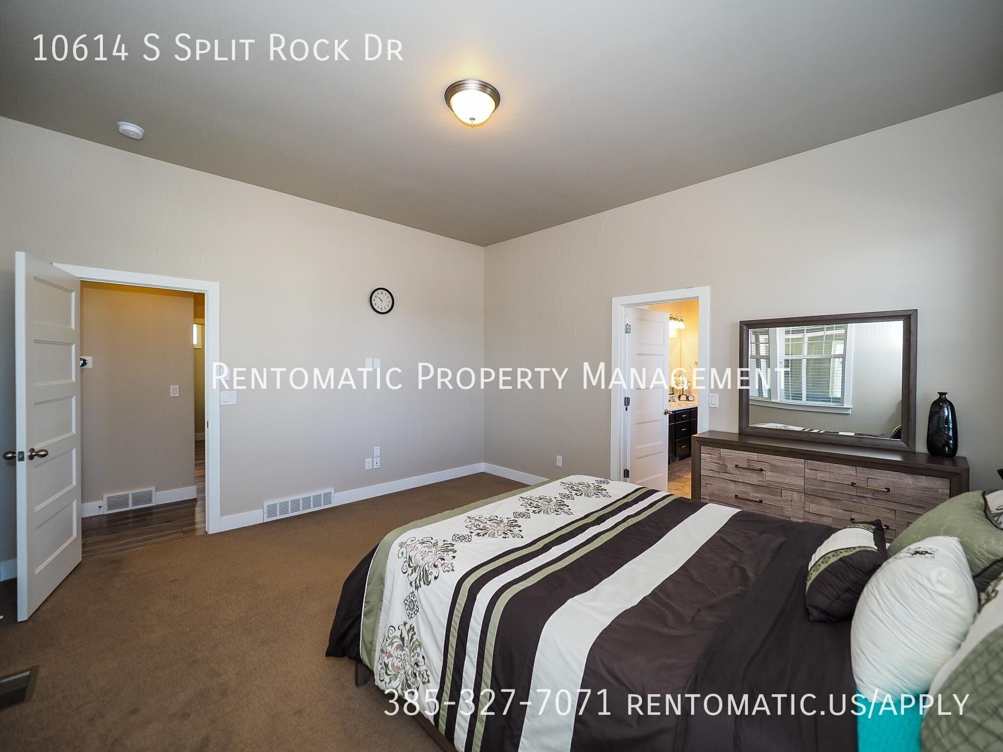 South Jordan House: 10614 S Split Rock Dr