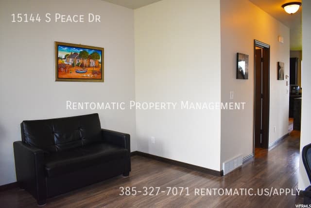Bluffdale House: 15144 S Peace Dr