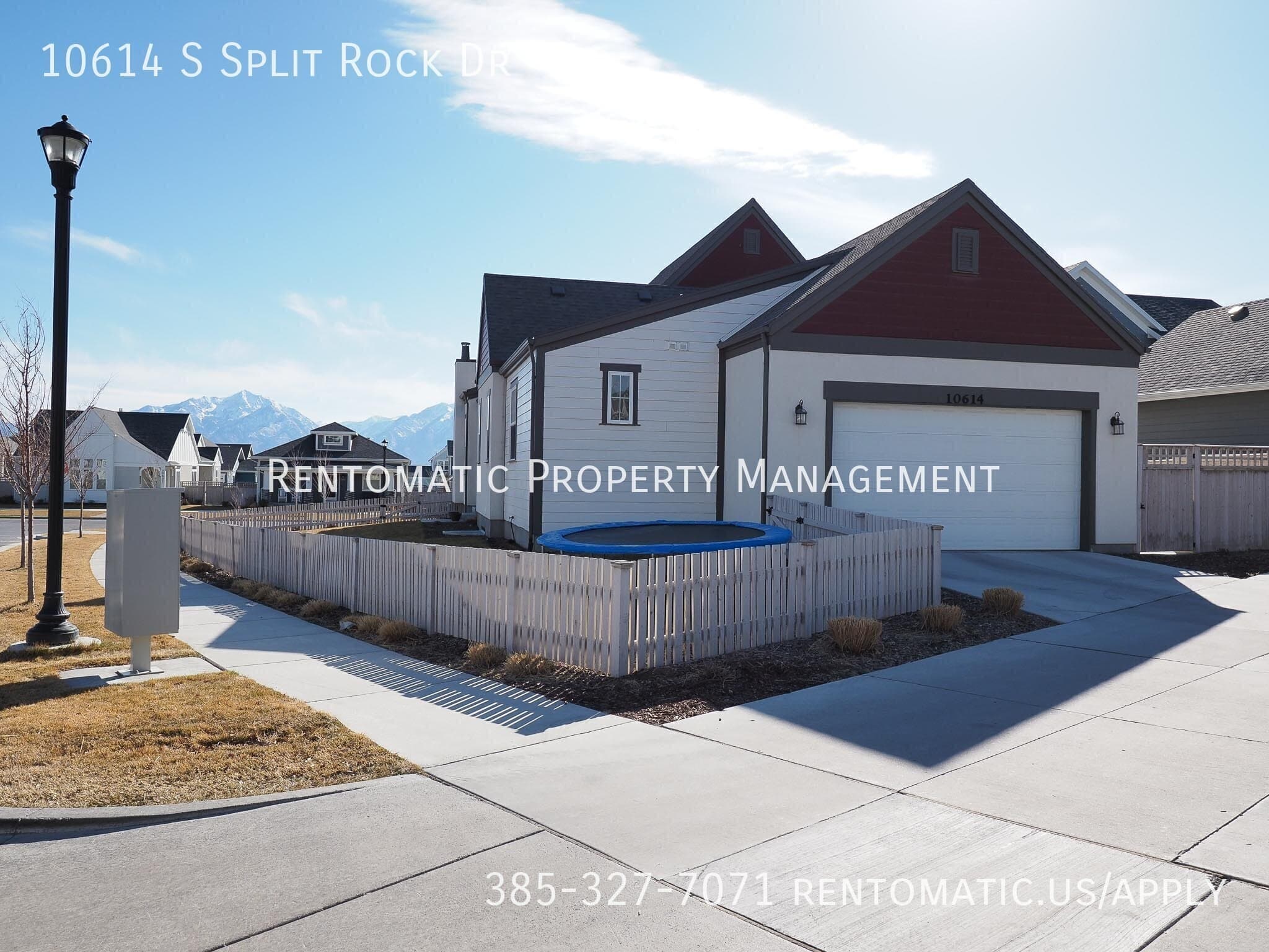 South Jordan House: 10614 S Split Rock Dr