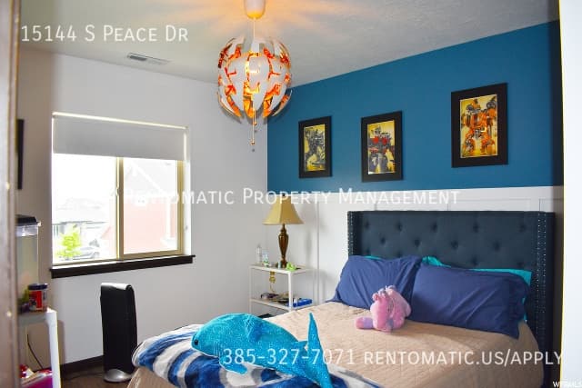 Bluffdale House: 15144 S Peace Dr