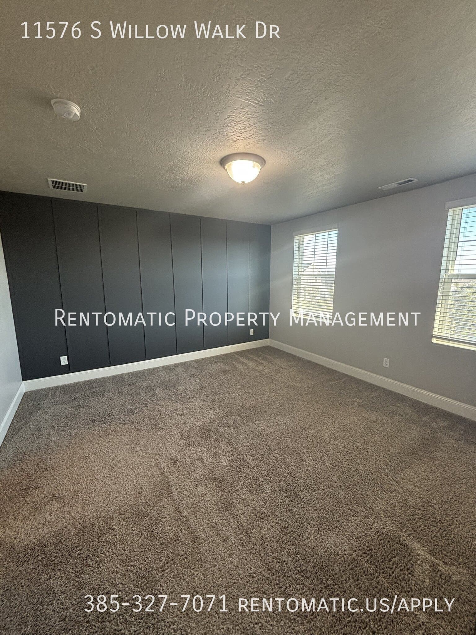 South Jordan House: 11576 S Willow Walk Dr