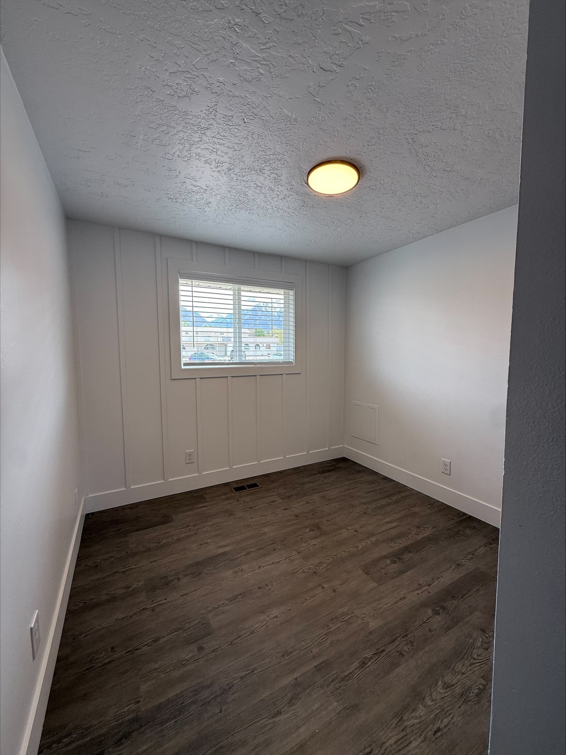 Sandy Apartment: 8612 S 1240 E