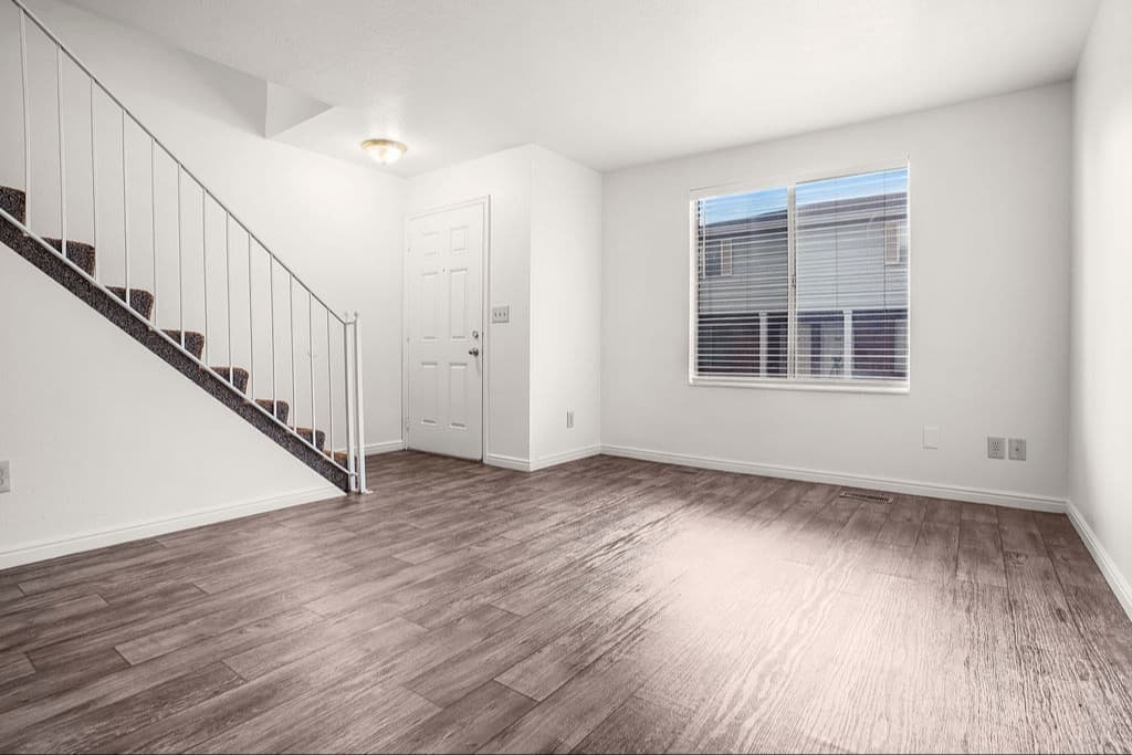 Sandy Townhome: 8612 S 1240 E