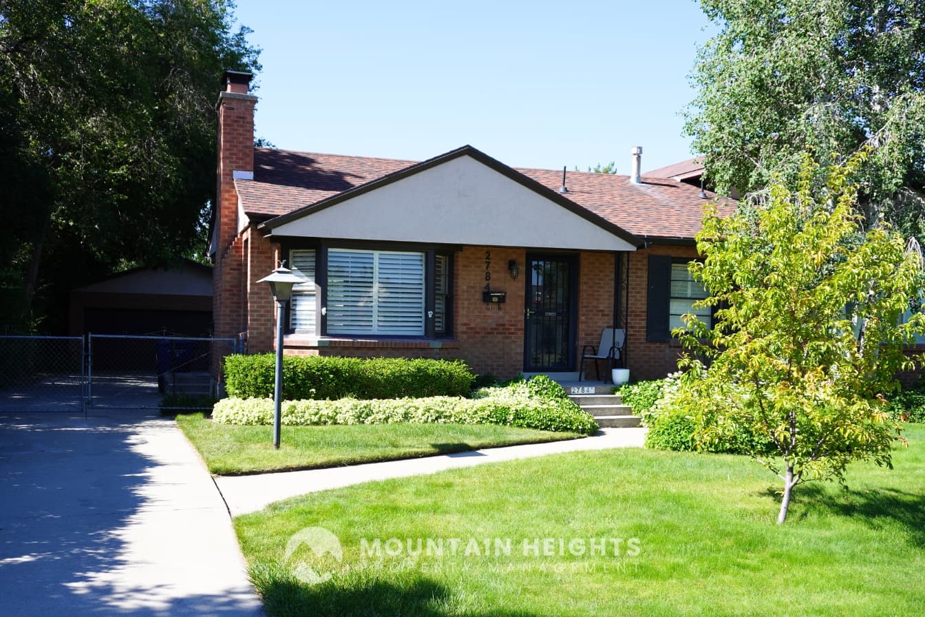 Salt Lake City House: 2784 E Delsa Dr
