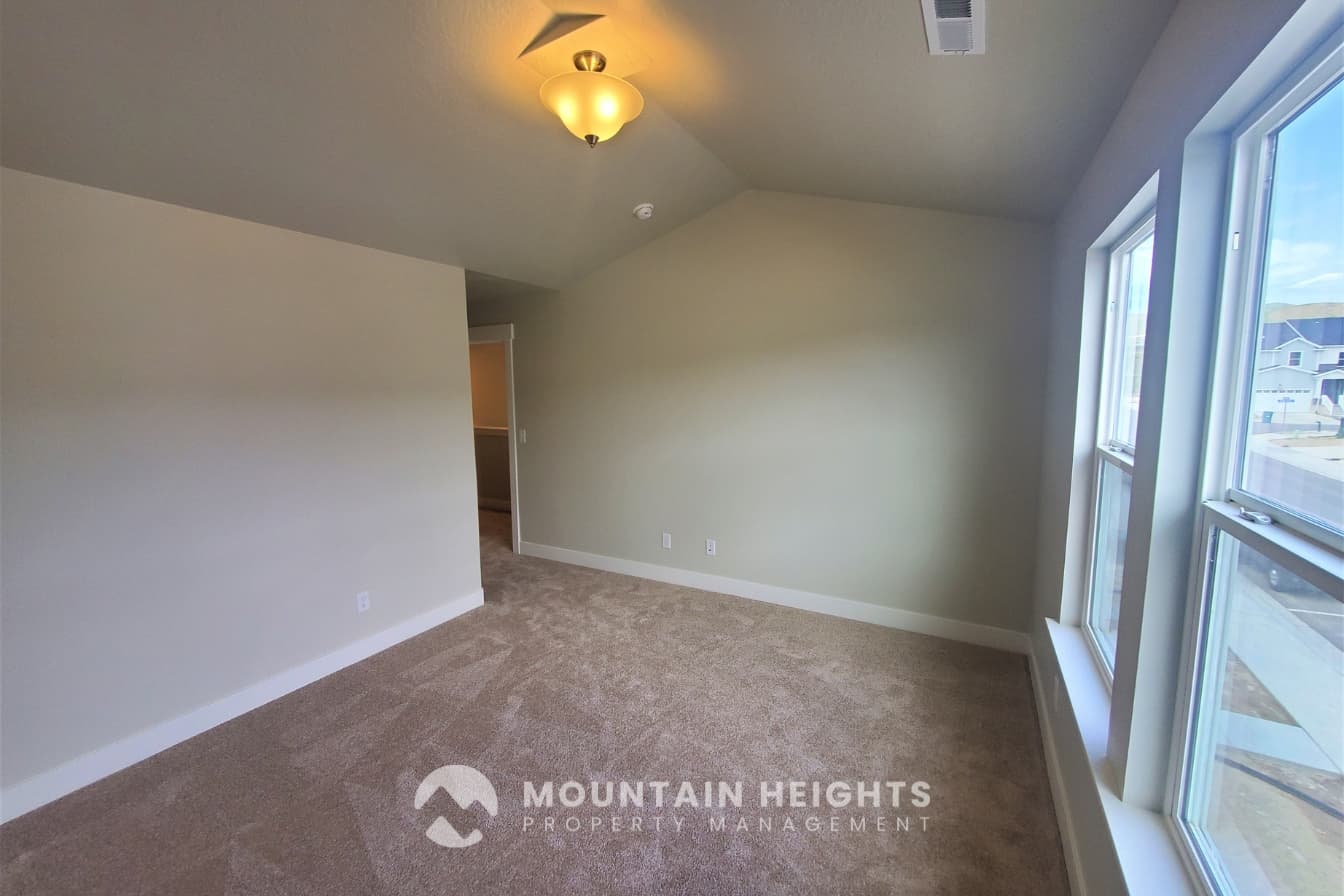 Lehi Townhome: 4203 W 1960 N
