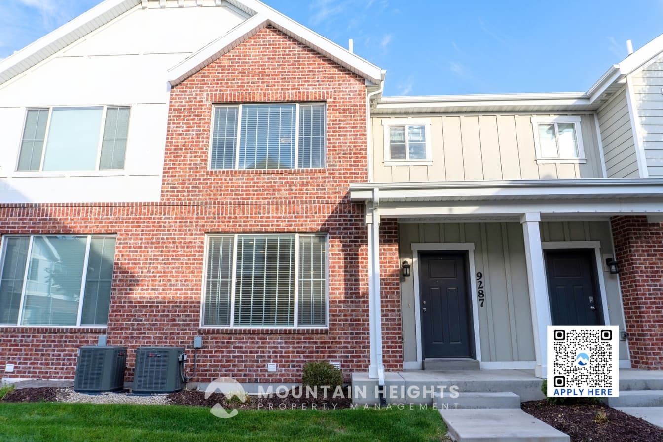 Sandy House: 9287 S Fordham Ct