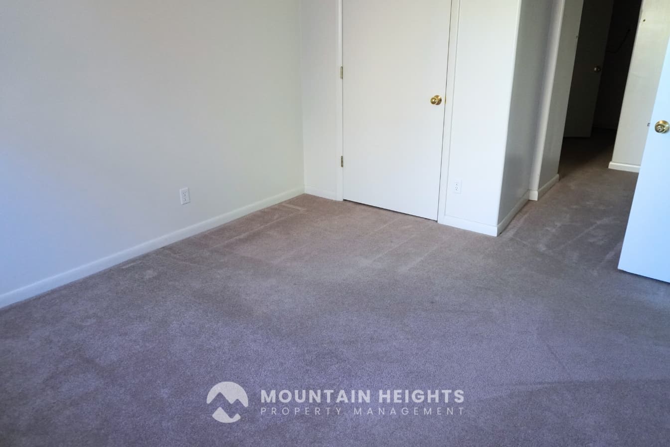 Salt Lake City House: 2784 E Delsa Dr