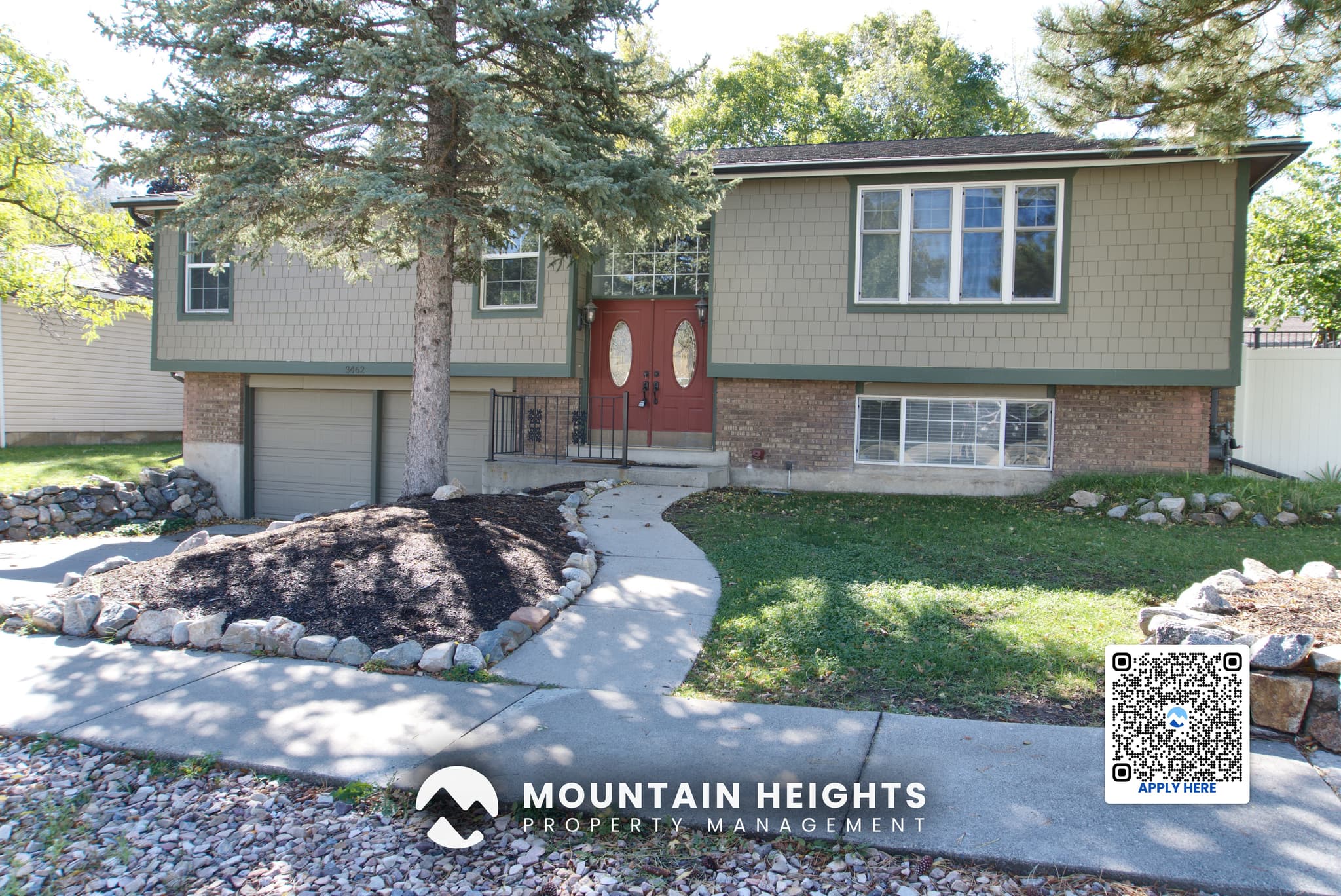 Sandy House: 3462 E Greenhills Dr