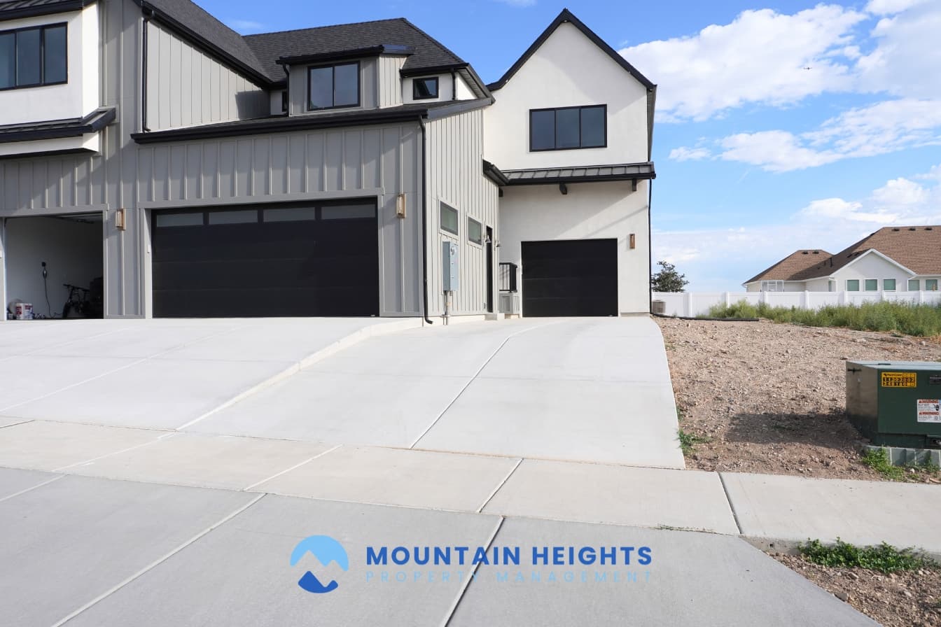 Herriman In-Law/Basement: 6552 W Timber Ranch Dr