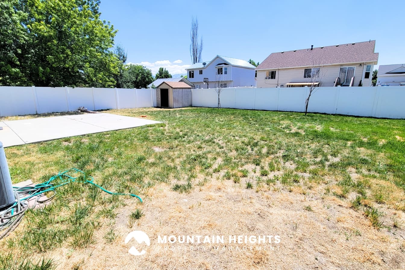 Salt Lake City House: 1953 W Black Angus Dr
