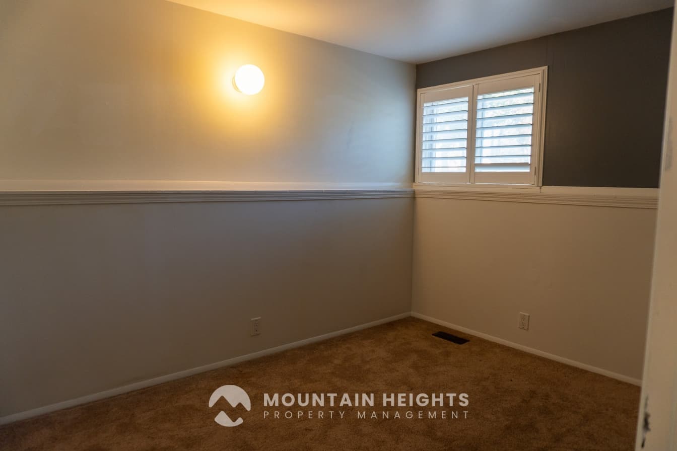 Salt Lake City House: 3516 E Summer Oaks Cir