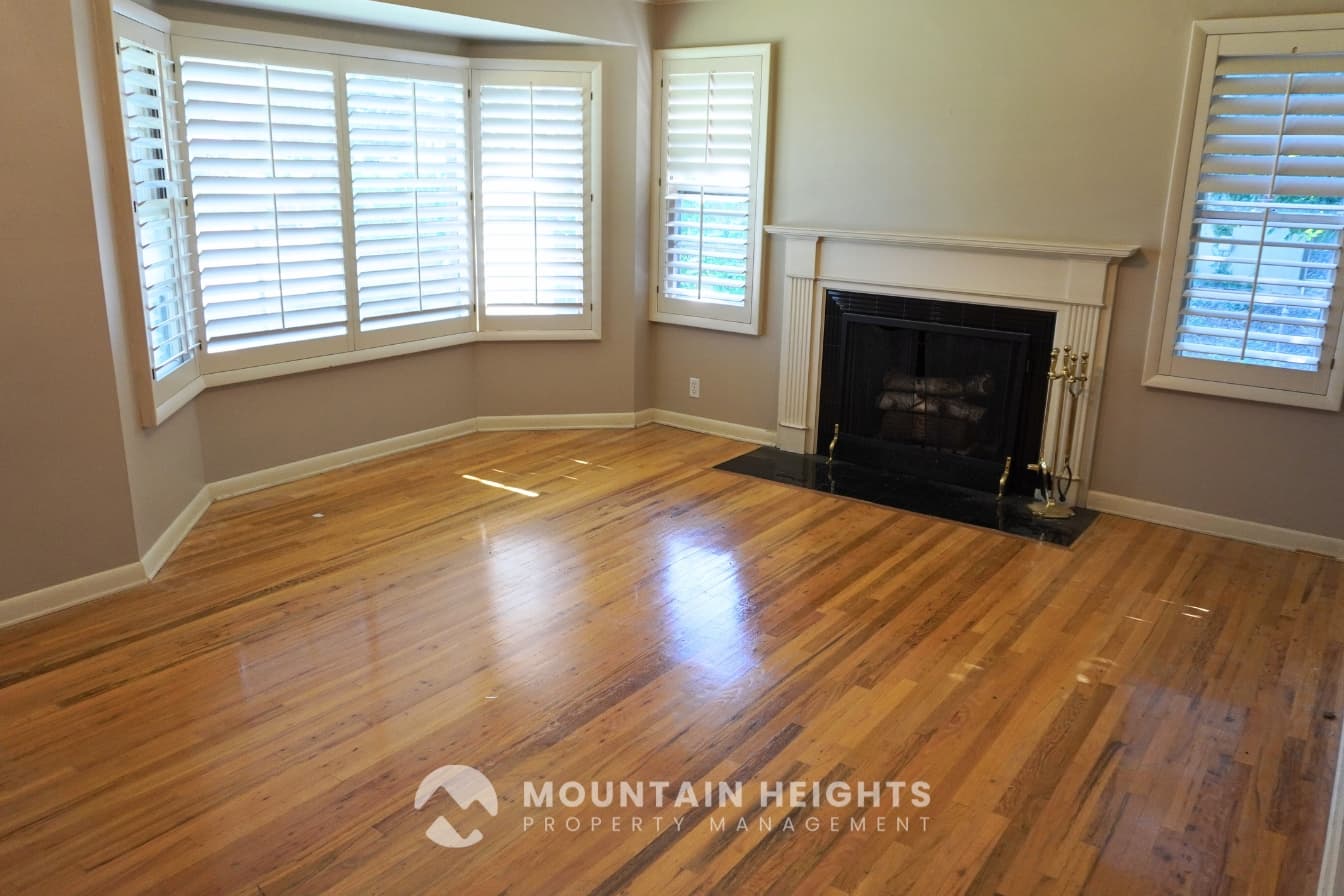 Salt Lake City House: 2784 E Delsa Dr