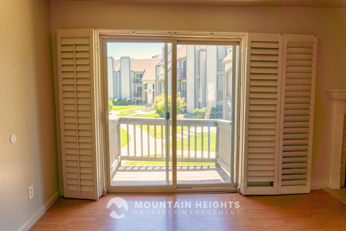 Salt Lake City Condo: 415 E Creekside Cir